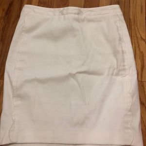 Banana Republic white pencil skirt